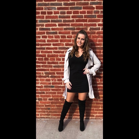 Trench Coat - Picture 2 of 3